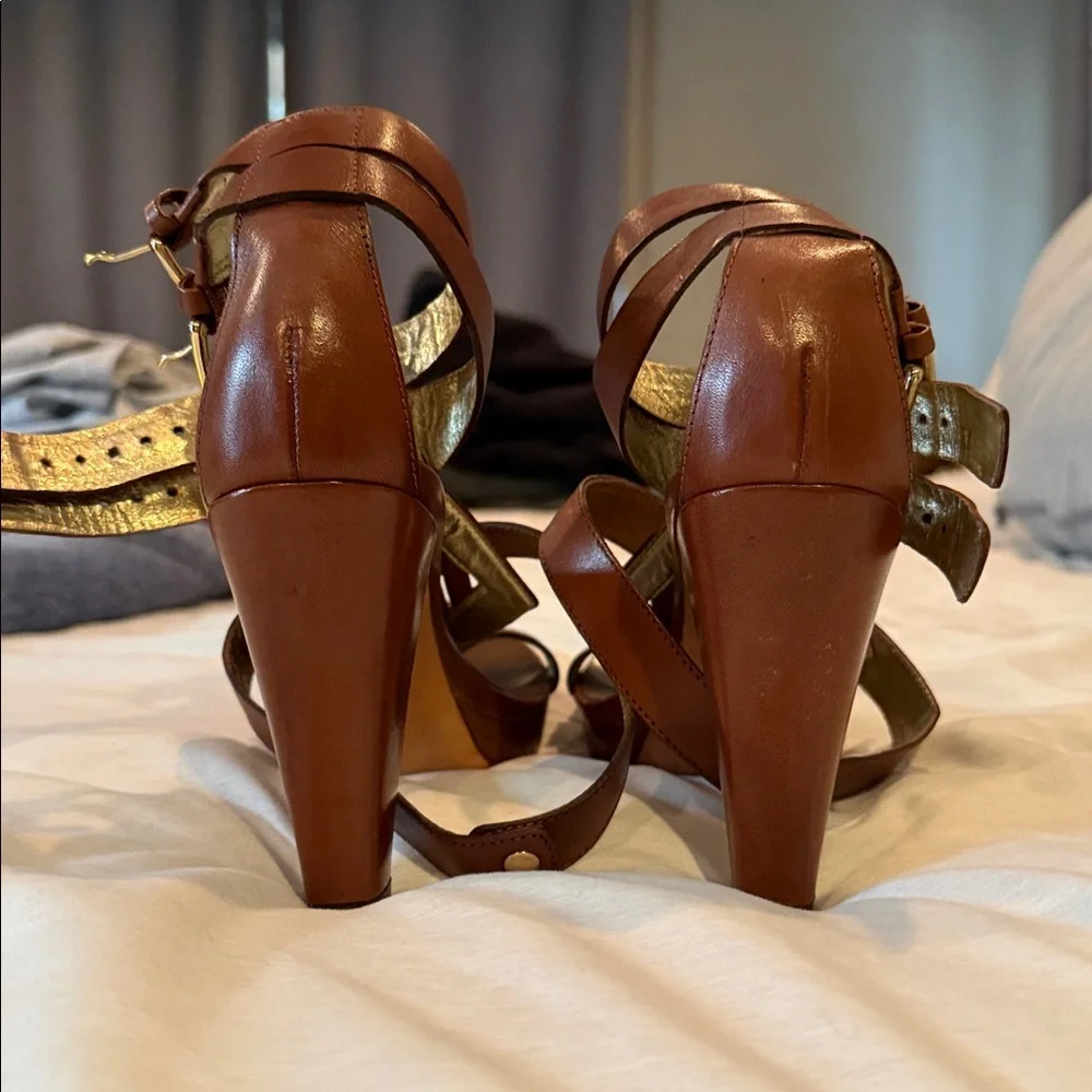 Juicy Couture Brown Leather Strappy Platform Sandals with Gold Studs